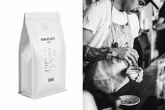 barista-0-5kg-sw-wei-er-hintergrund-um-l-ngsachse-gedreht